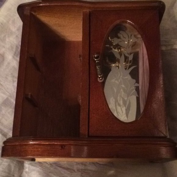 Wooden Glass Jewelry Box Heart ❤️ Floral Design - Picture 5 of 9